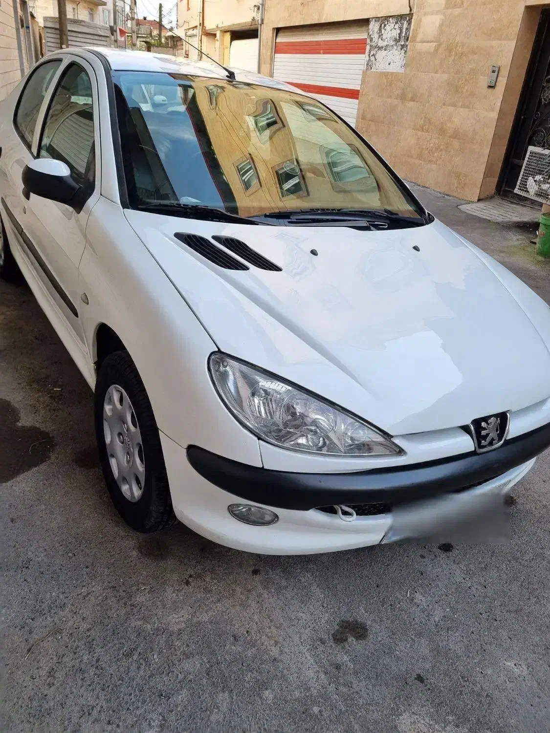 پژو ۲۰۶ صندوق دار v8 - 1394