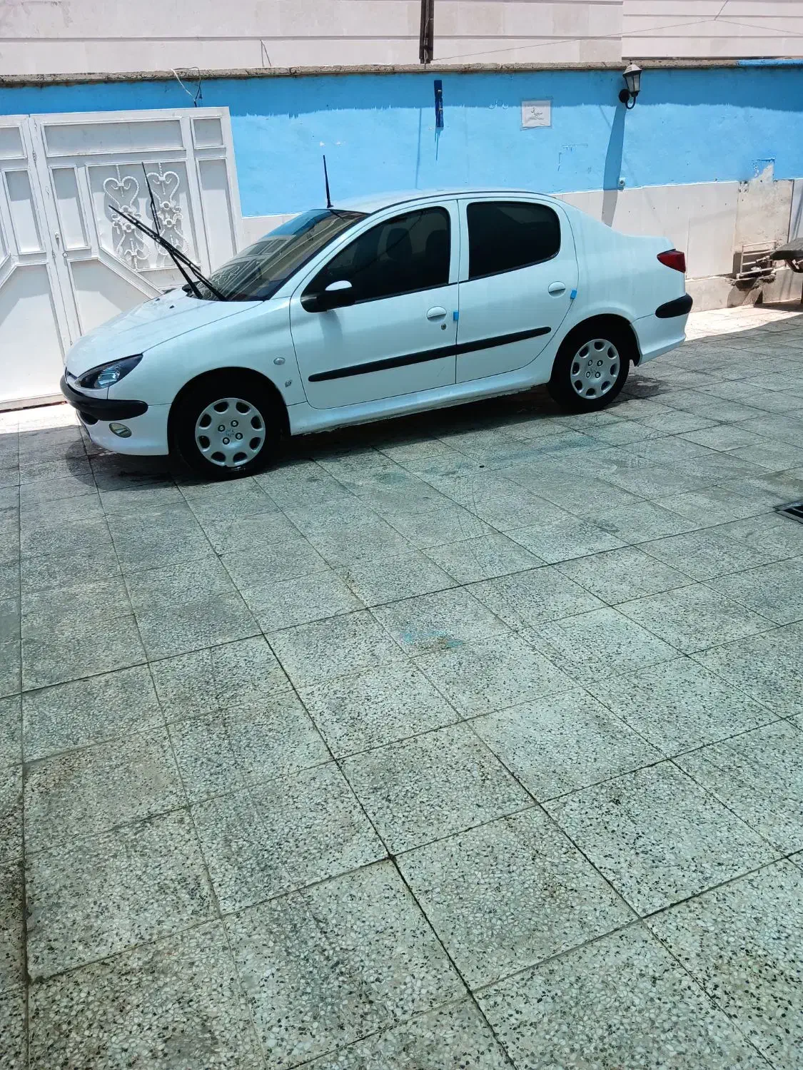 پژو ۲۰۶ صندوق دار v8 - 1390