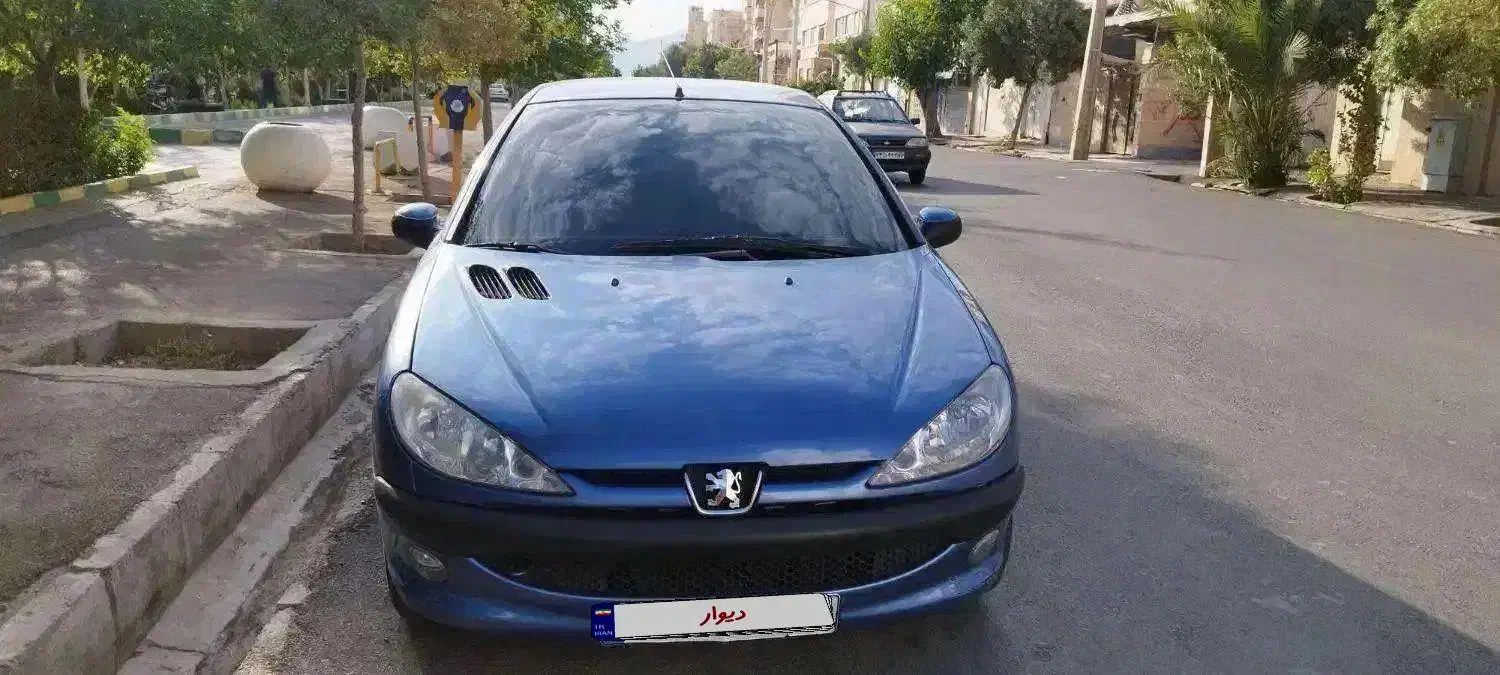 پژو ۲۰۶ صندوق دار v8 - 1395