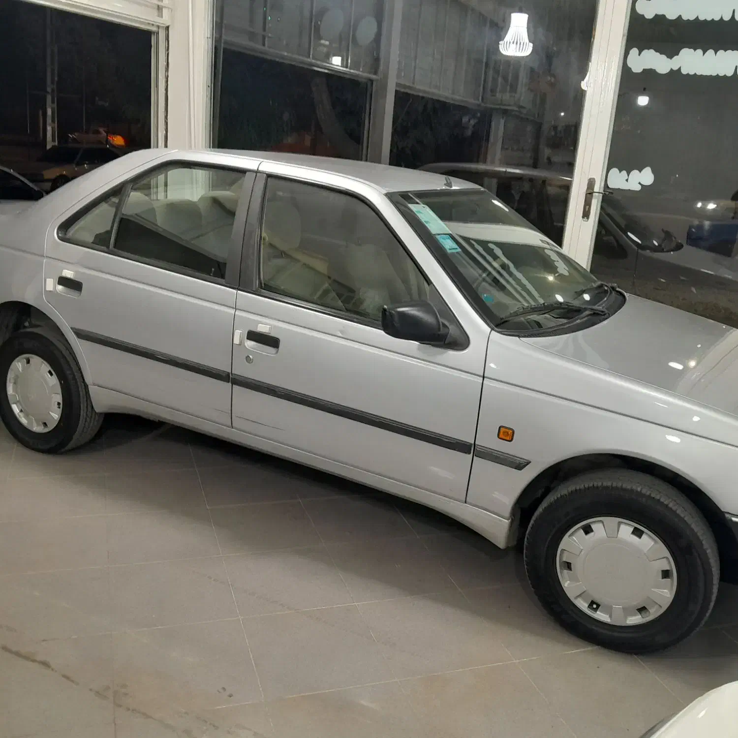 پژو 405 GLX - دوگانه سوز - 1395