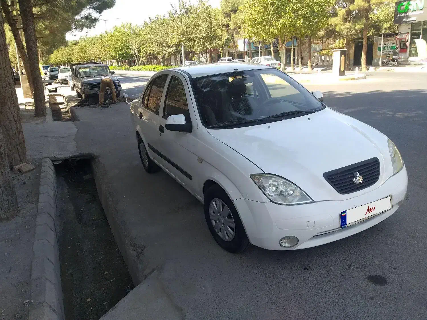 تیبا صندوق دار EX - 1393