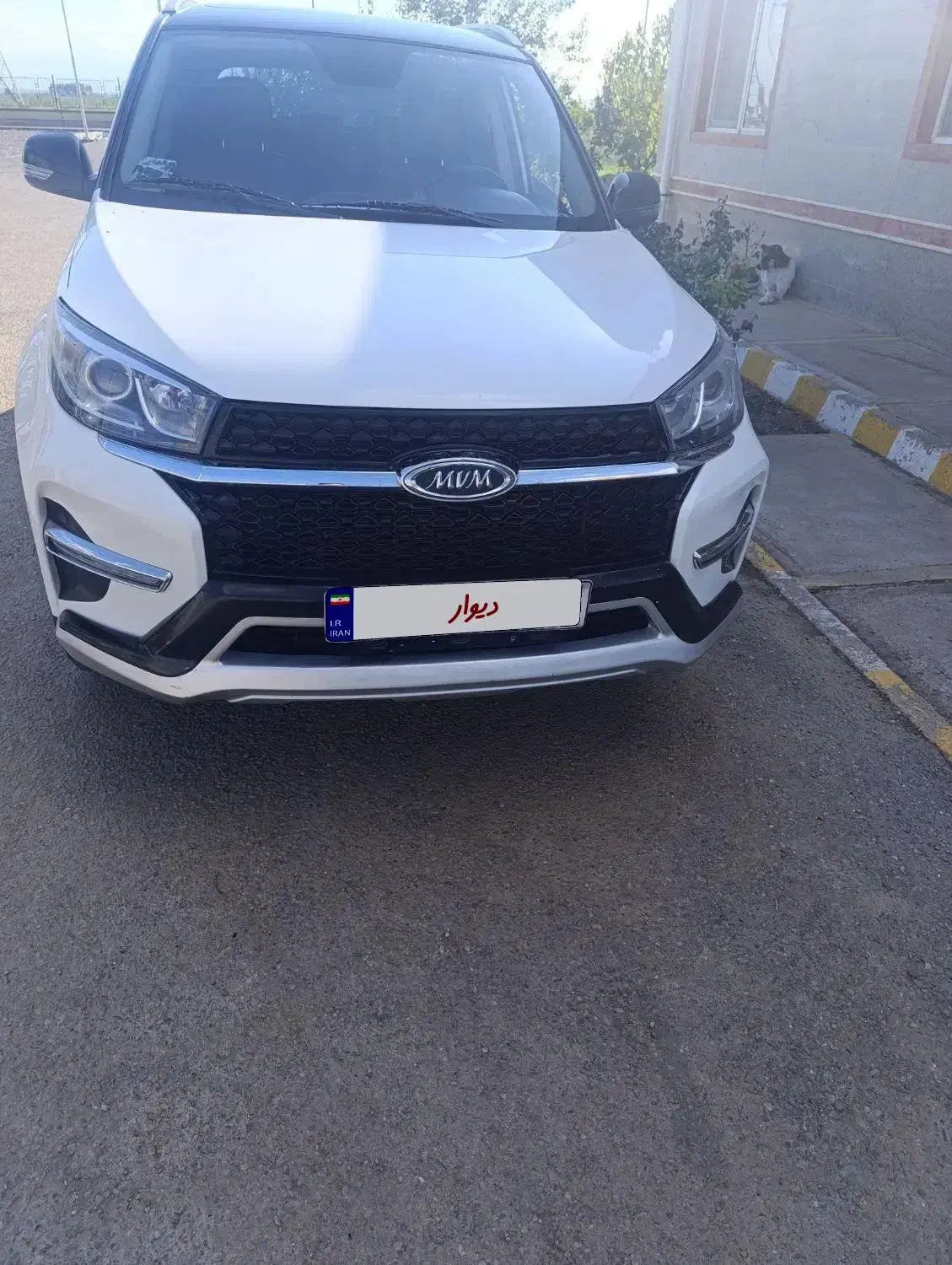 خودرو ام وی ام، X33 آگهی ann_20781439