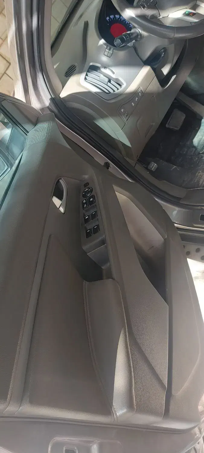 کیا اسپورتیج 4 سیلندر فول 2400cc - 2013