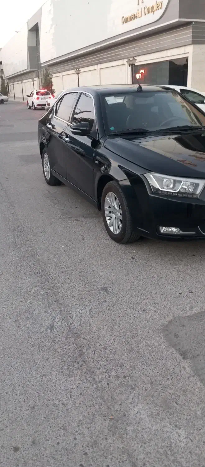 دنا پلاس تیپ ۲ سانروف ۴ ایربگ - 1398