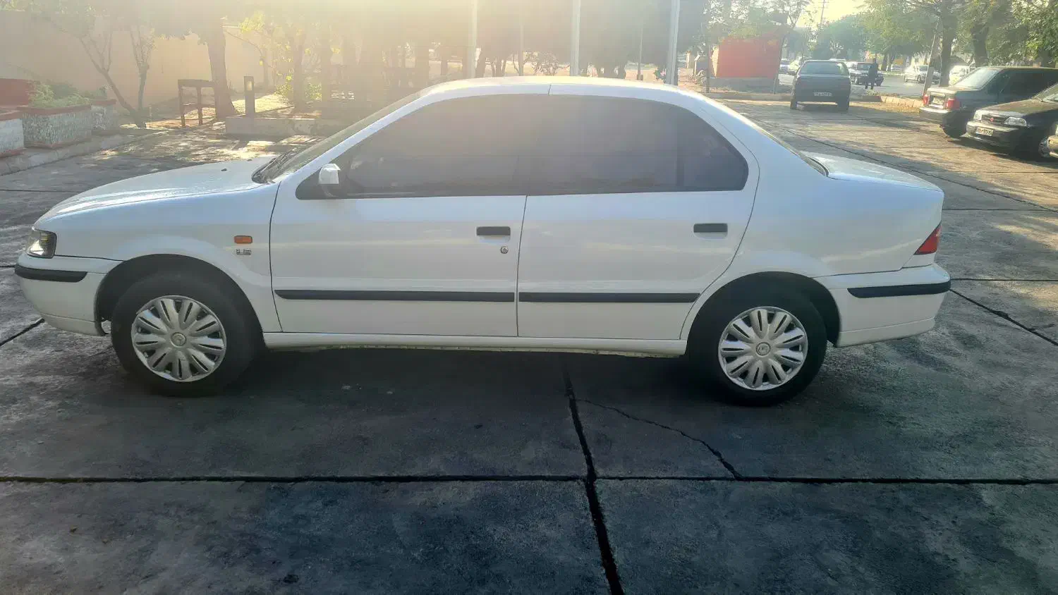 سمند LX XU7 - 1396