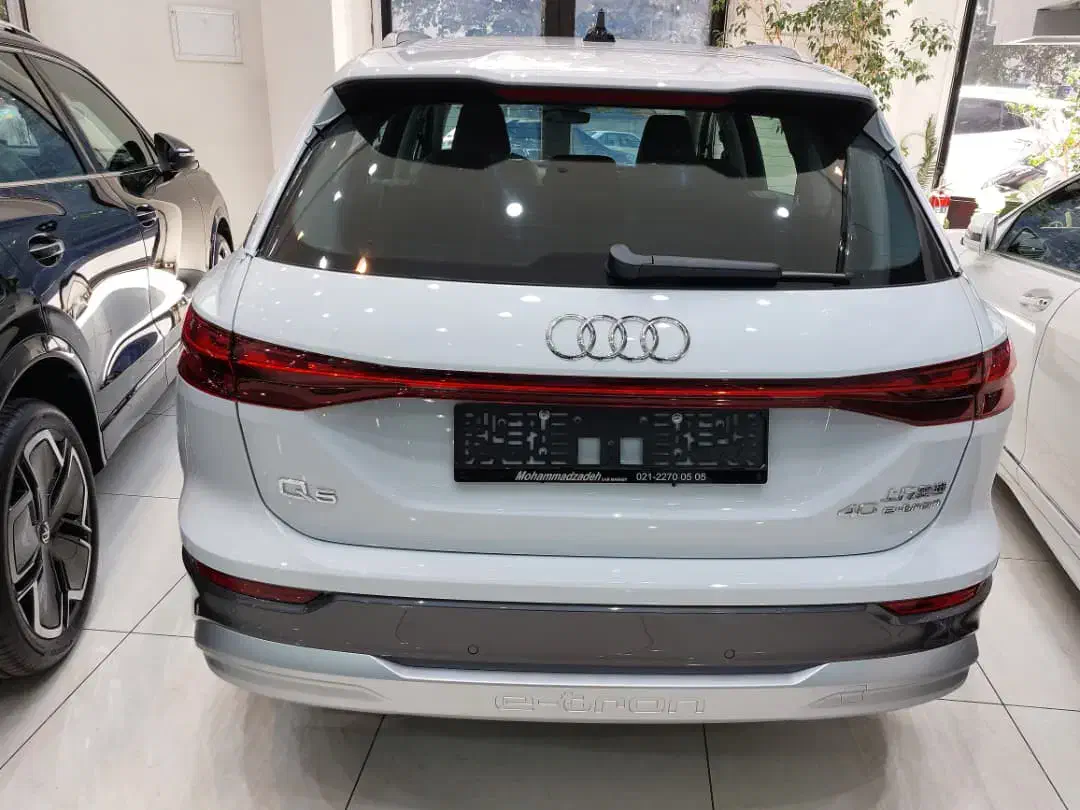 آئودی الکتریکی Q5 ۴۰ - 2023