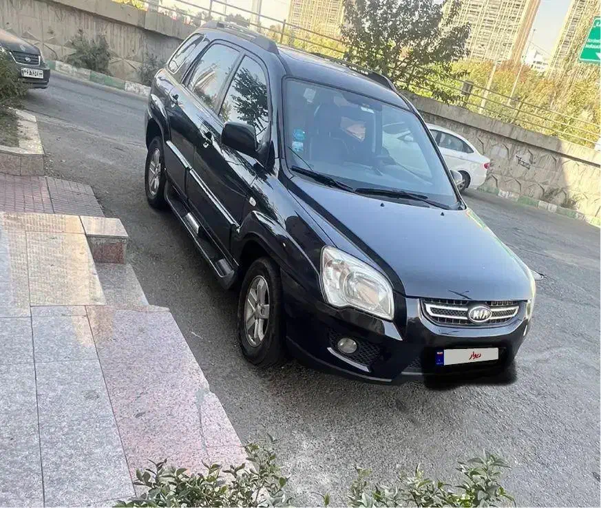 کیا اسپورتیج 6 سیلندر 2700cc - 2010