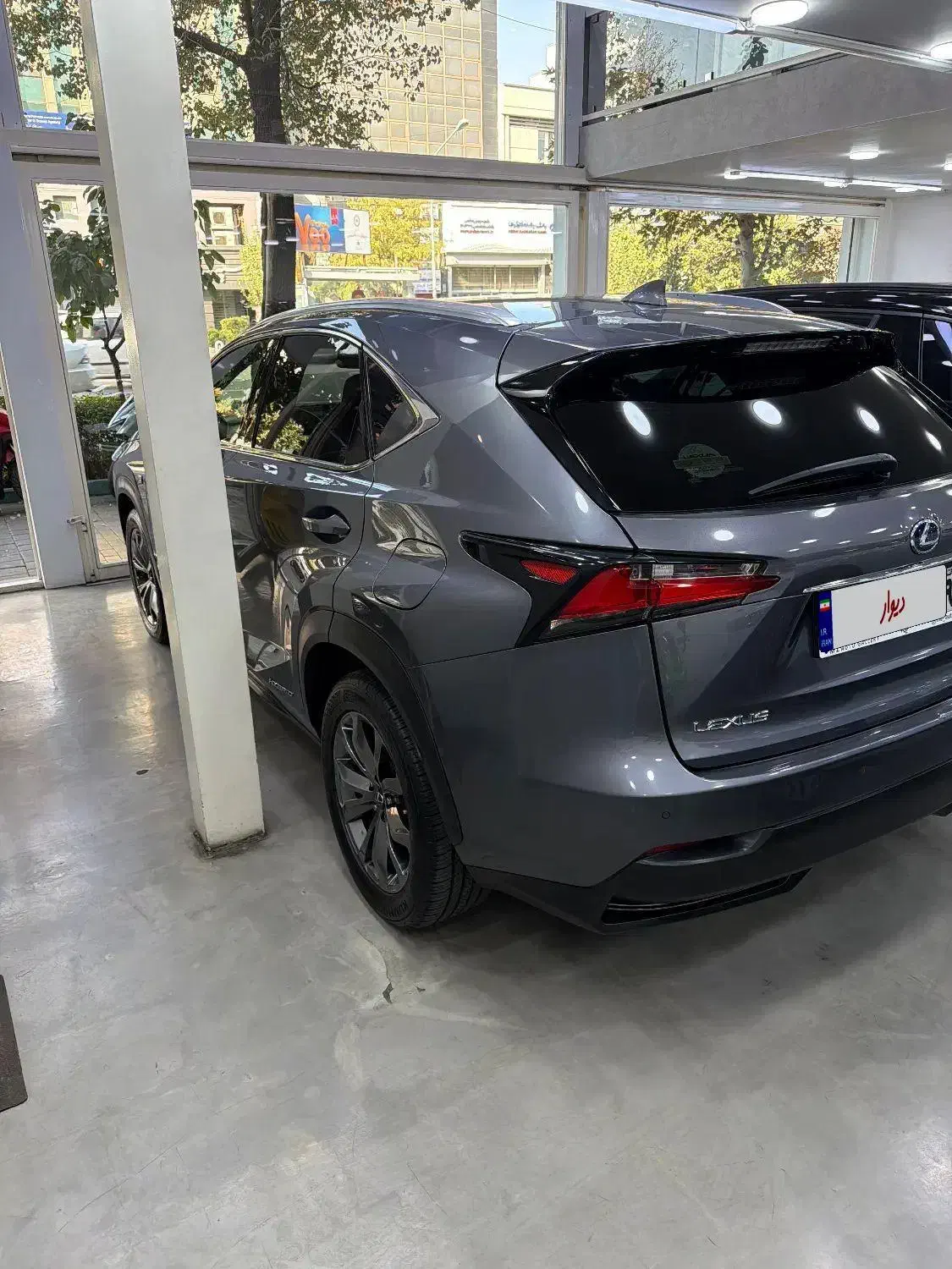 لکسوس NX هیبرید 300H Fsport - 2016