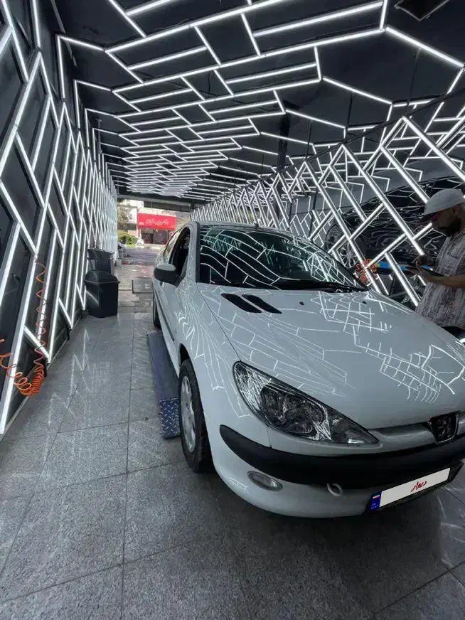پژو ۲۰۶ صندوق دار v8 - 1397