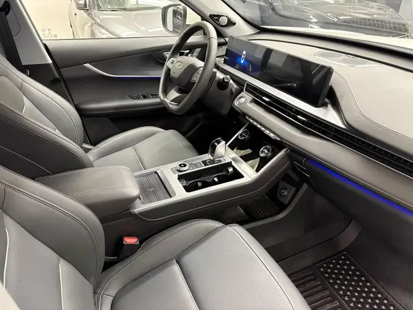 فونیکس تیگو 7 پرو مکس ۱.۶ لیتر توربو AWD - 1404