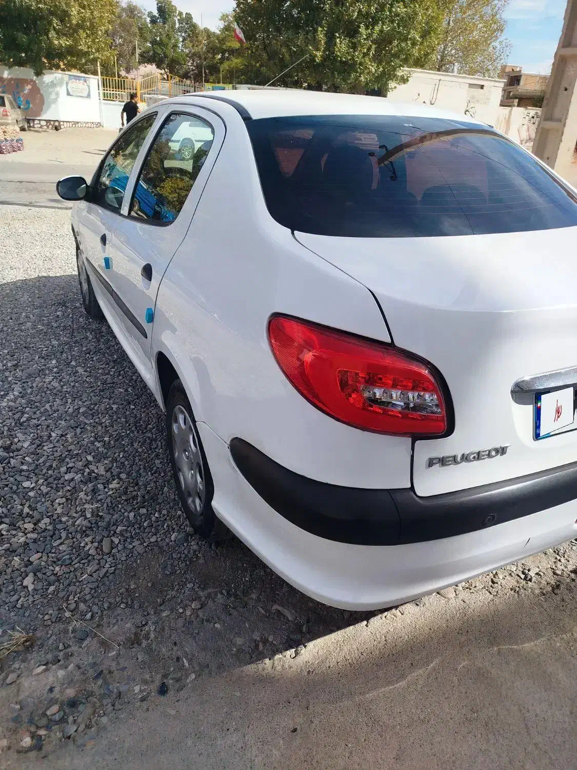 پژو ۲۰۶ صندوق دار v8 - 1395