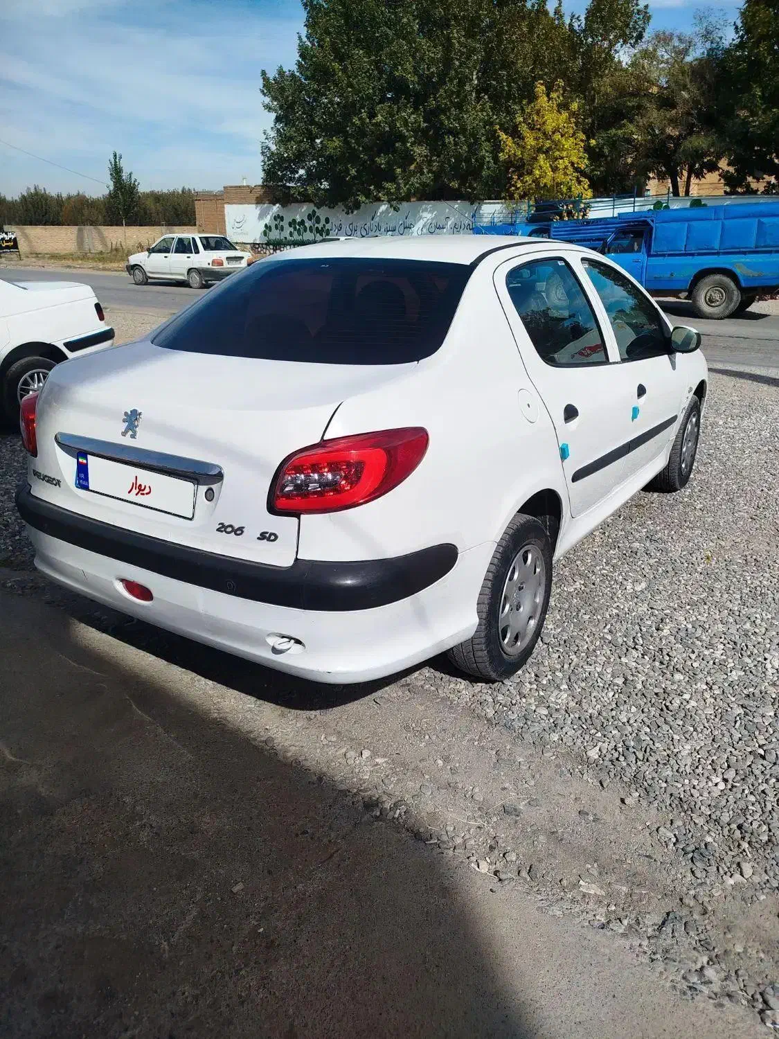 پژو ۲۰۶ صندوق دار v8 - 1395