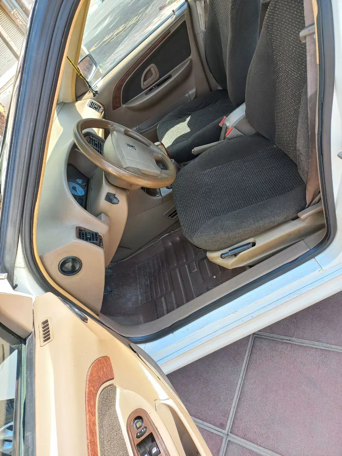 پژو پارس سال - 1392