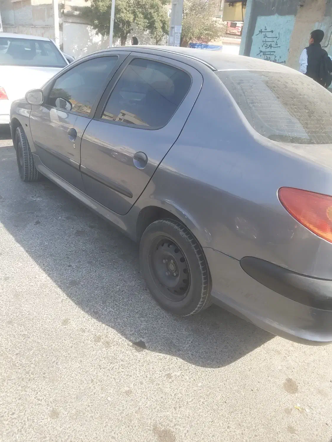 پژو ۲۰۶ صندوق دار v8 - 1389