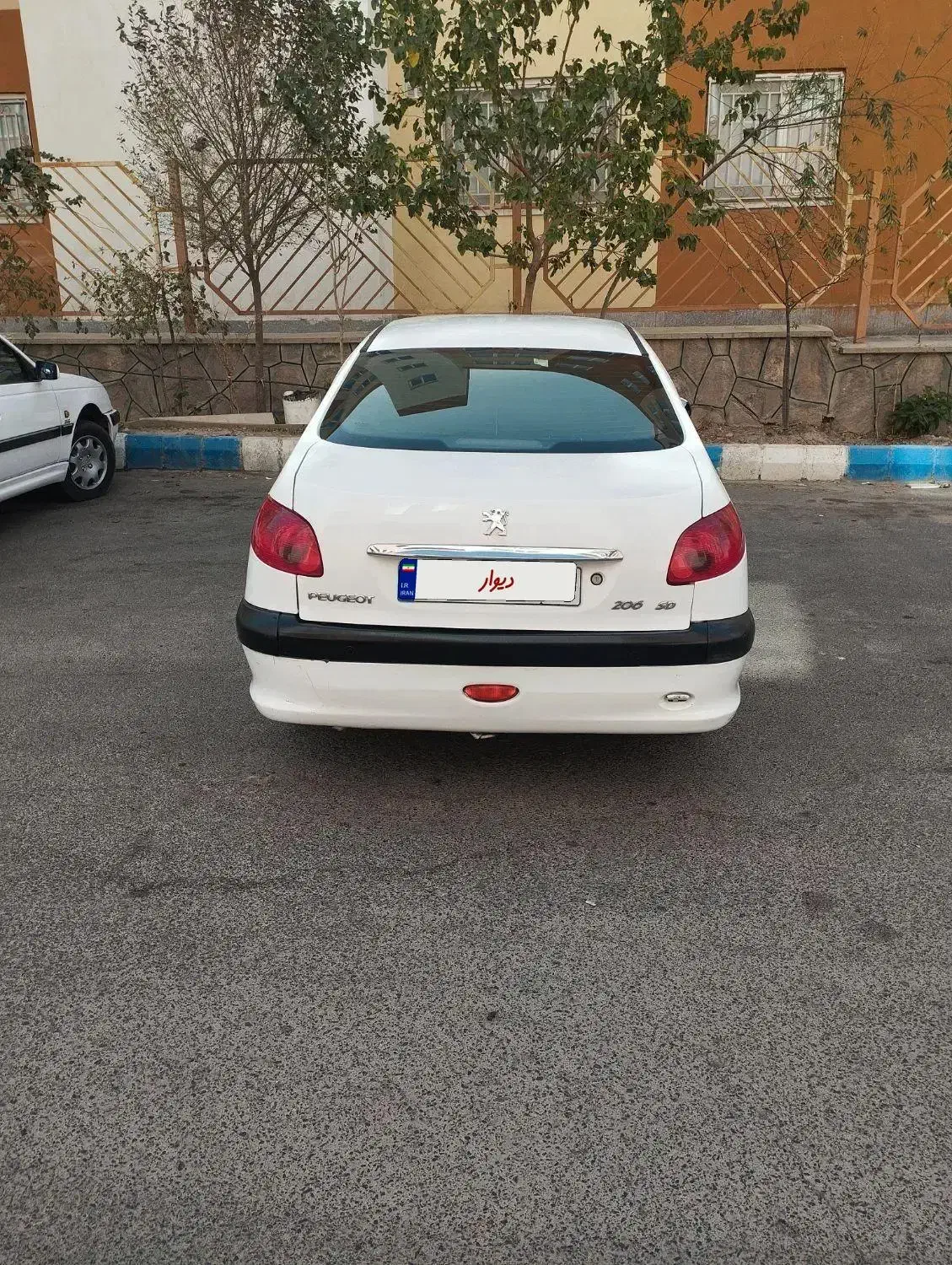 خودرو پژو، ۲۰۶ صندوق دار آگهی ann_20784332