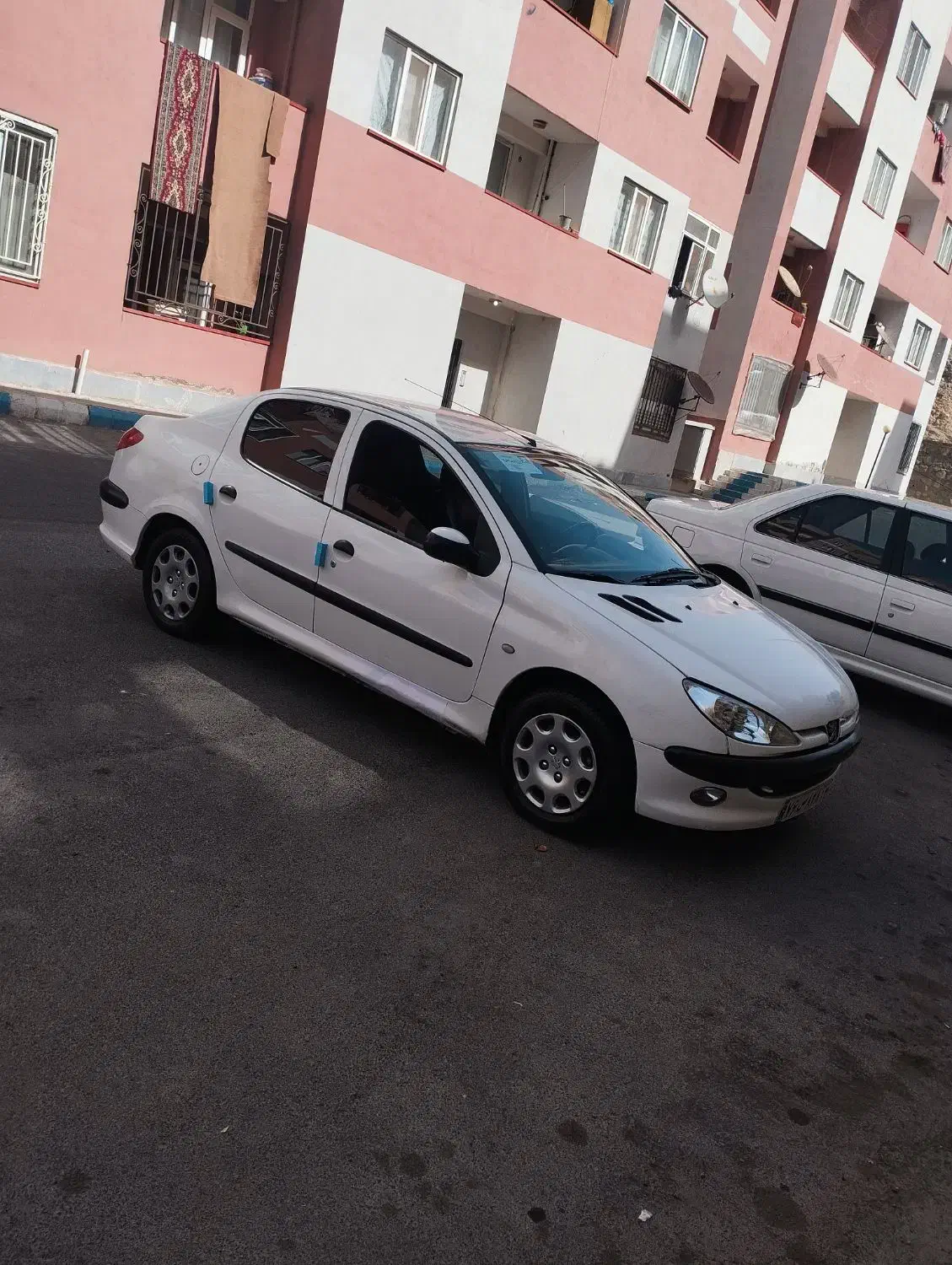 پژو ۲۰۶ صندوق دار v8 - 1396