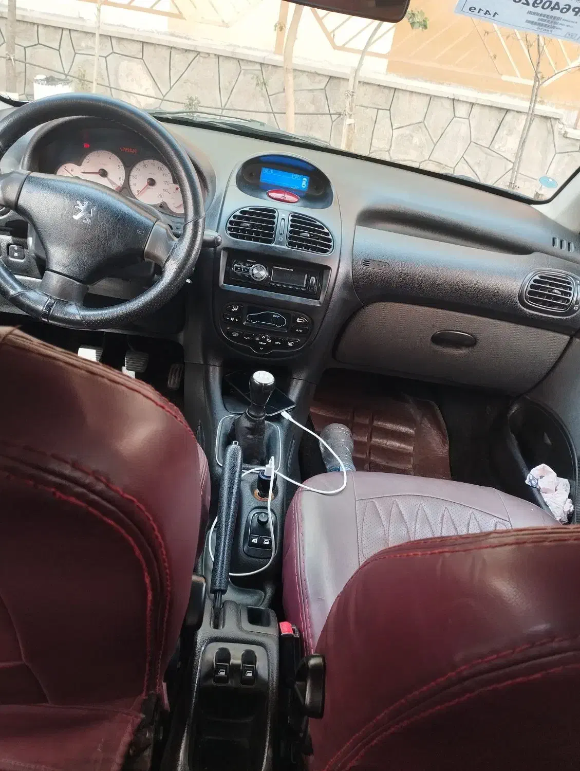پژو ۲۰۶ صندوق دار v8 - 1396