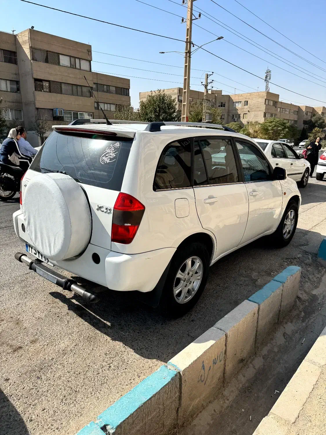 ام وی ام X33 دنده‌ای ساده - 1391