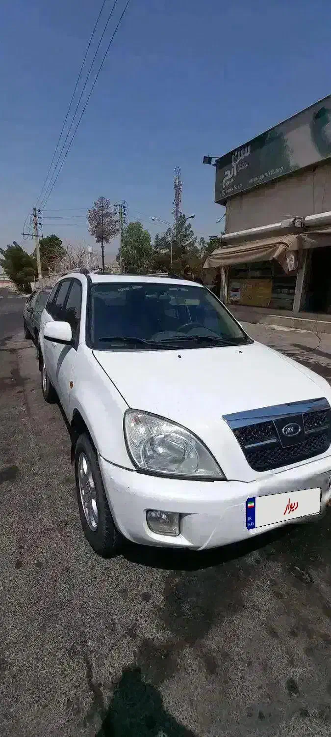 ام وی ام X33 دنده‌ای ساده - 1392