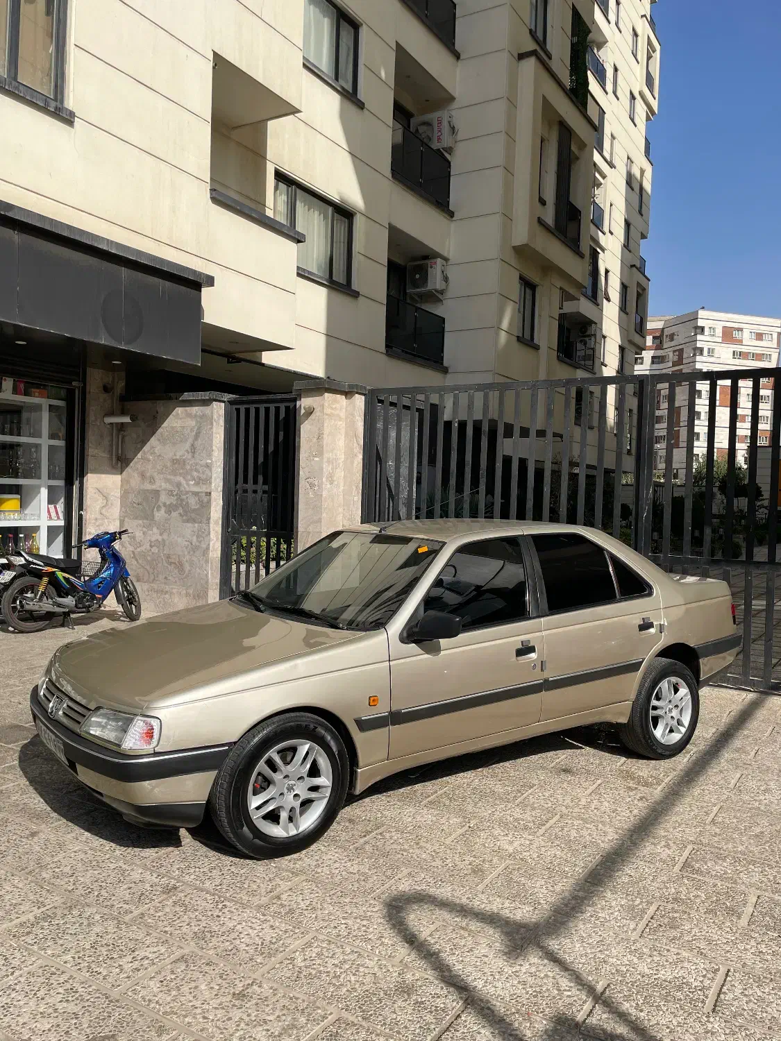 پژو 405 GLX - 1384
