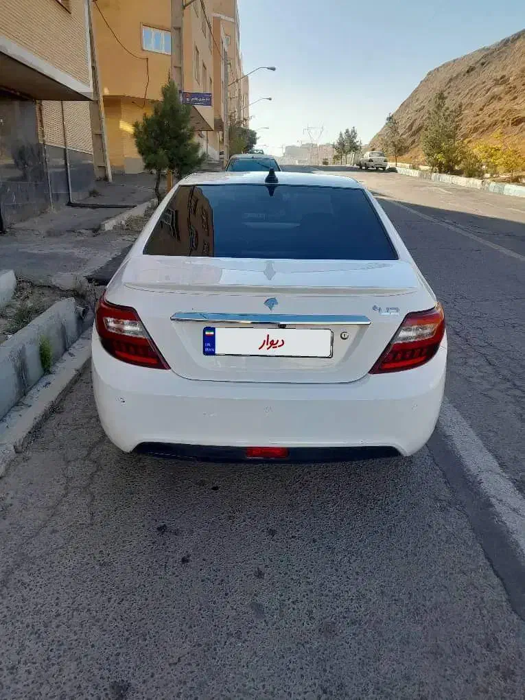 دنا پلاس توربو 6 دنده - 1400