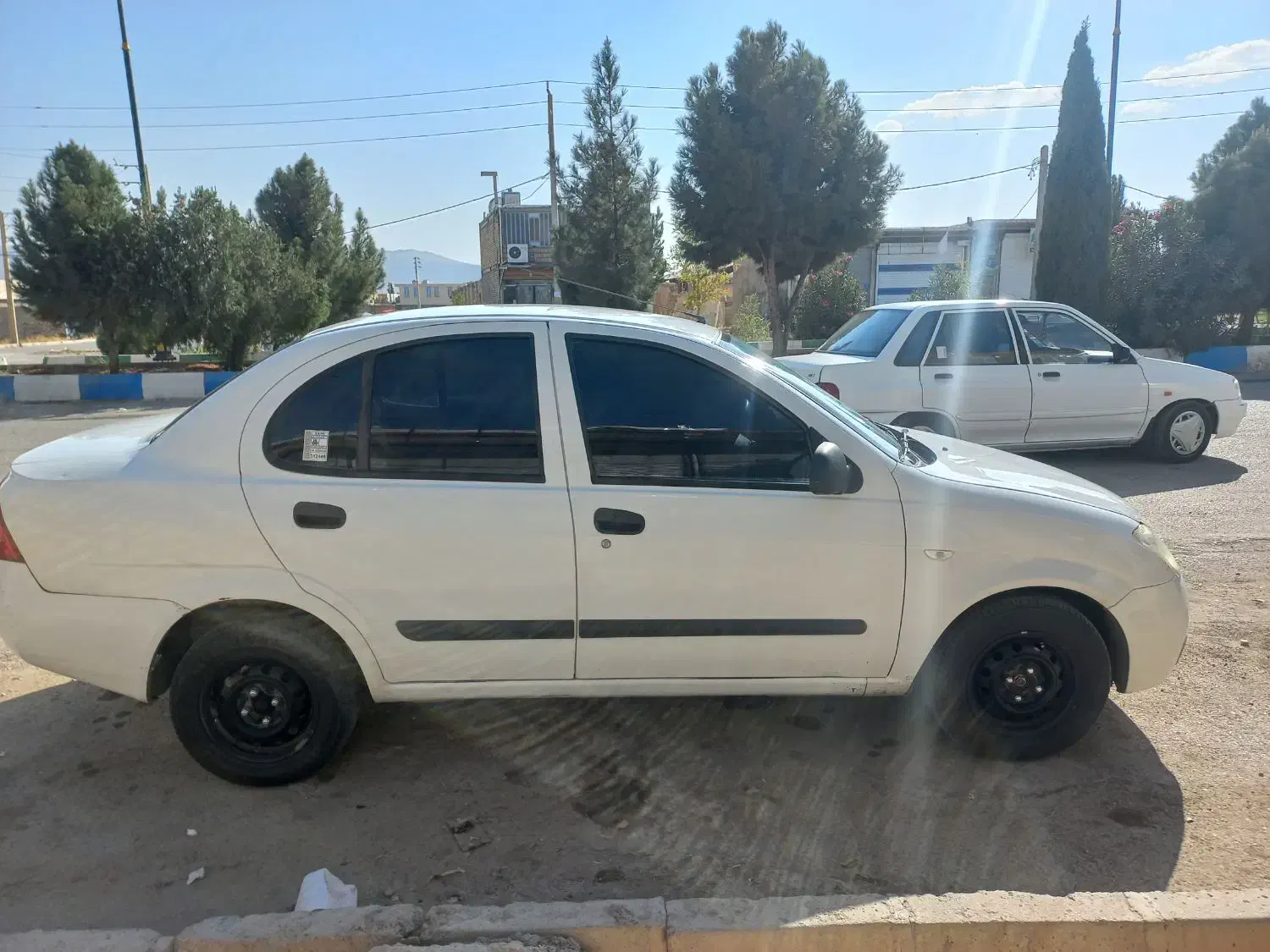 تیبا صندوق دار SX - 1392