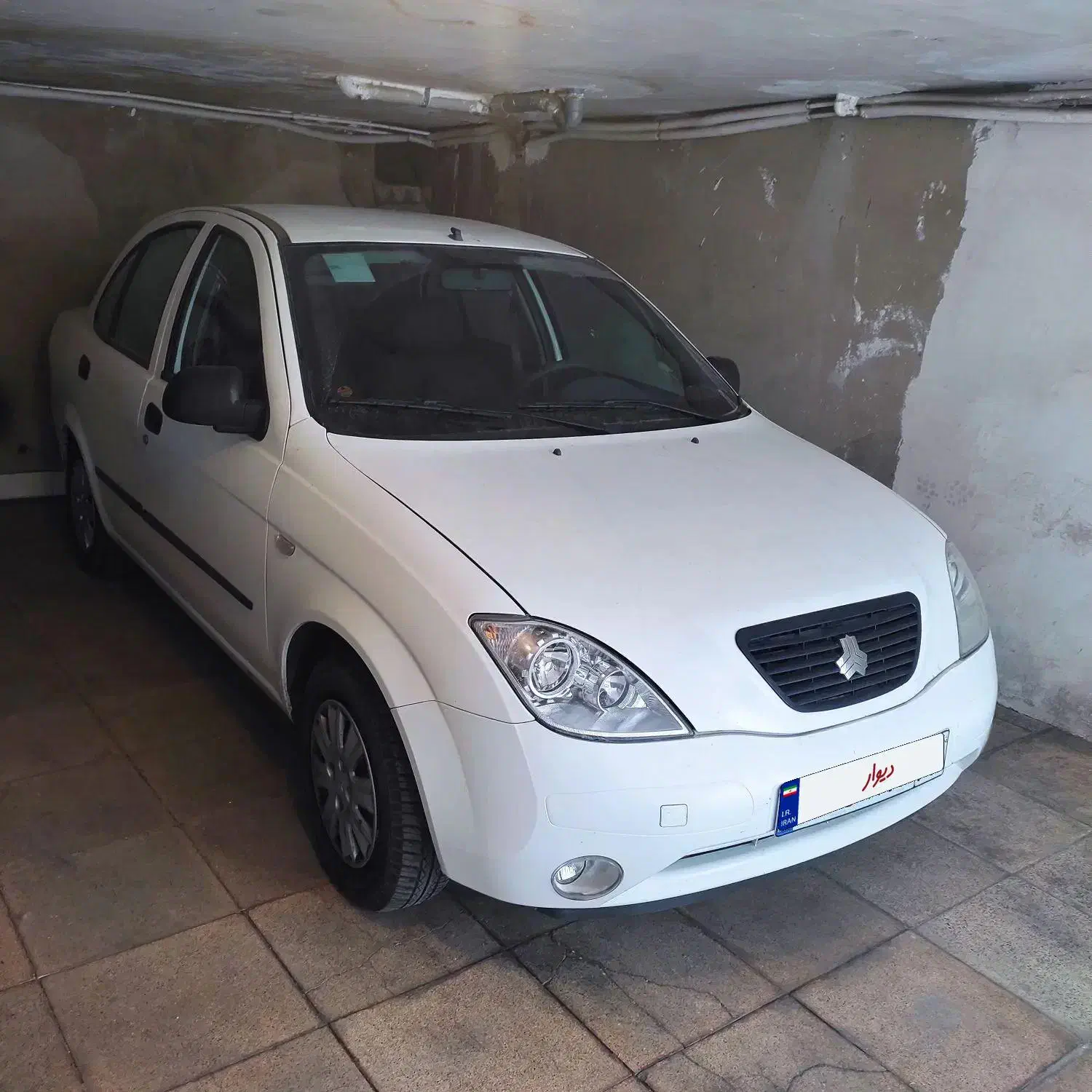 تیبا صندوق دار SX - 1399