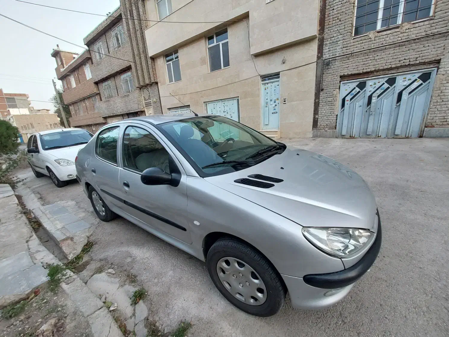 پژو ۲۰۶ صندوق دار v19 - 1387