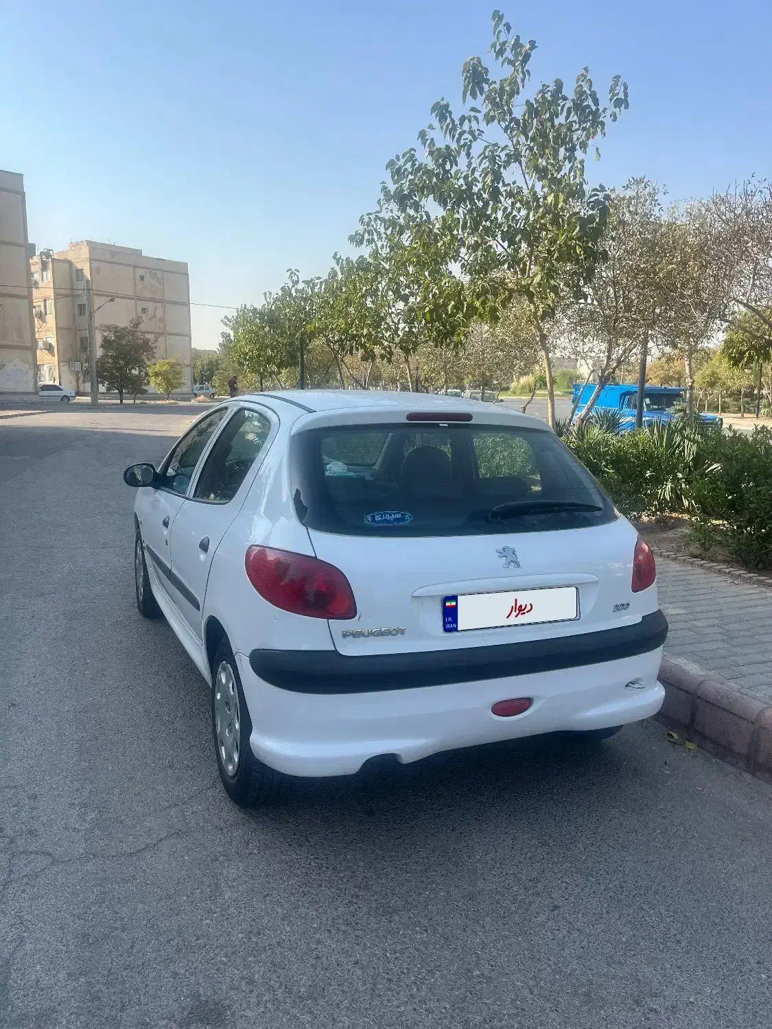پژو 206 تیپ 2 - 1396