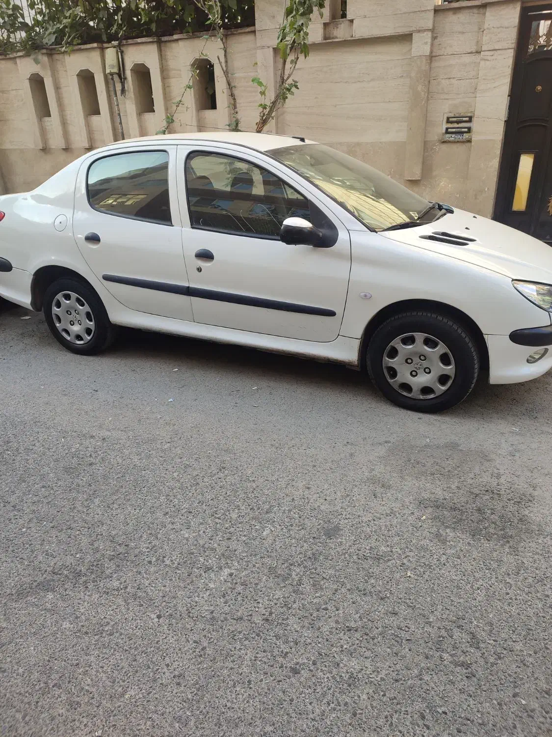 پژو ۲۰۶ صندوق دار v8 - 1393