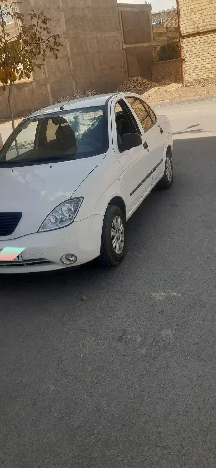 تیبا صندوق دار SX - 1399