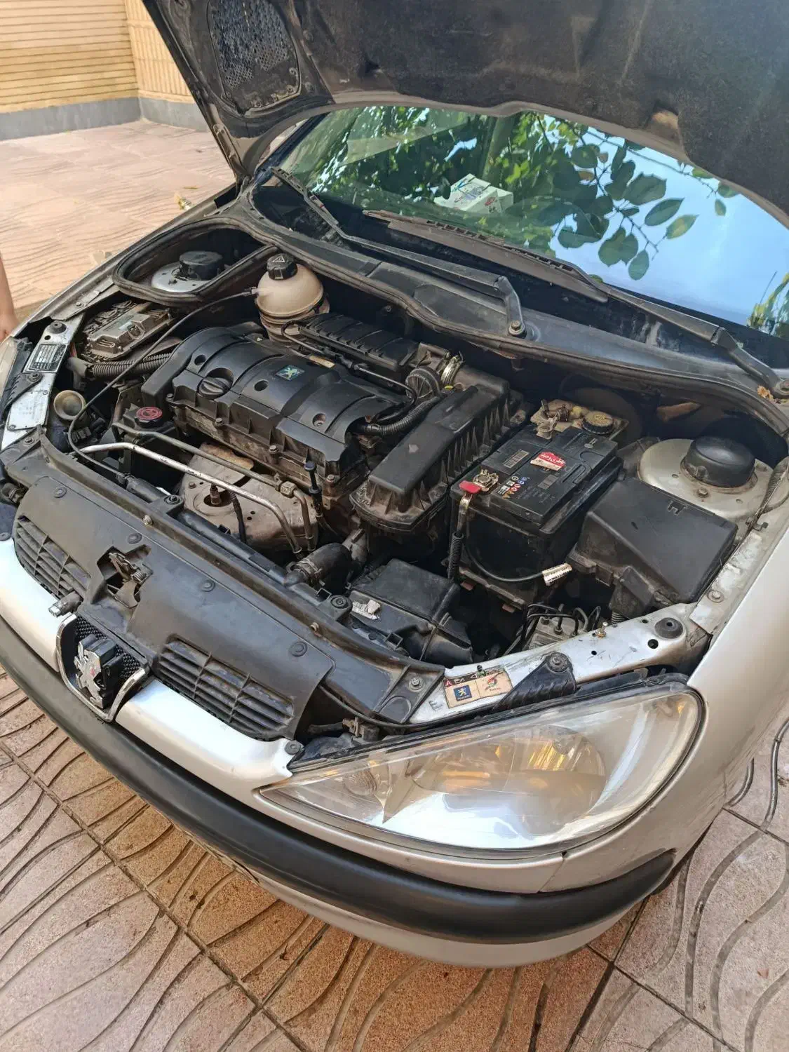 پژو ۲۰۶ صندوق دار v8 - 1385