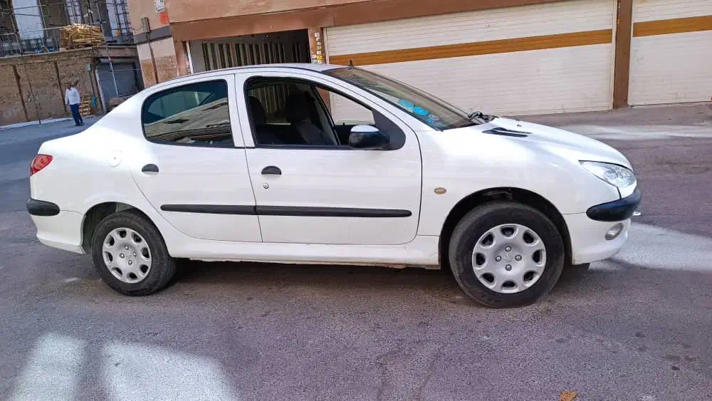 پژو ۲۰۶ صندوق دار v8 - 1388
