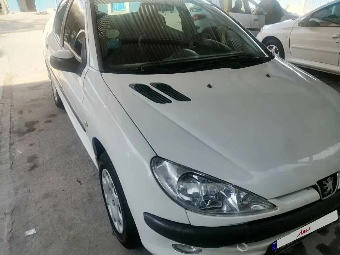 پژو ۲۰۶ صندوق دار v20 - 1391