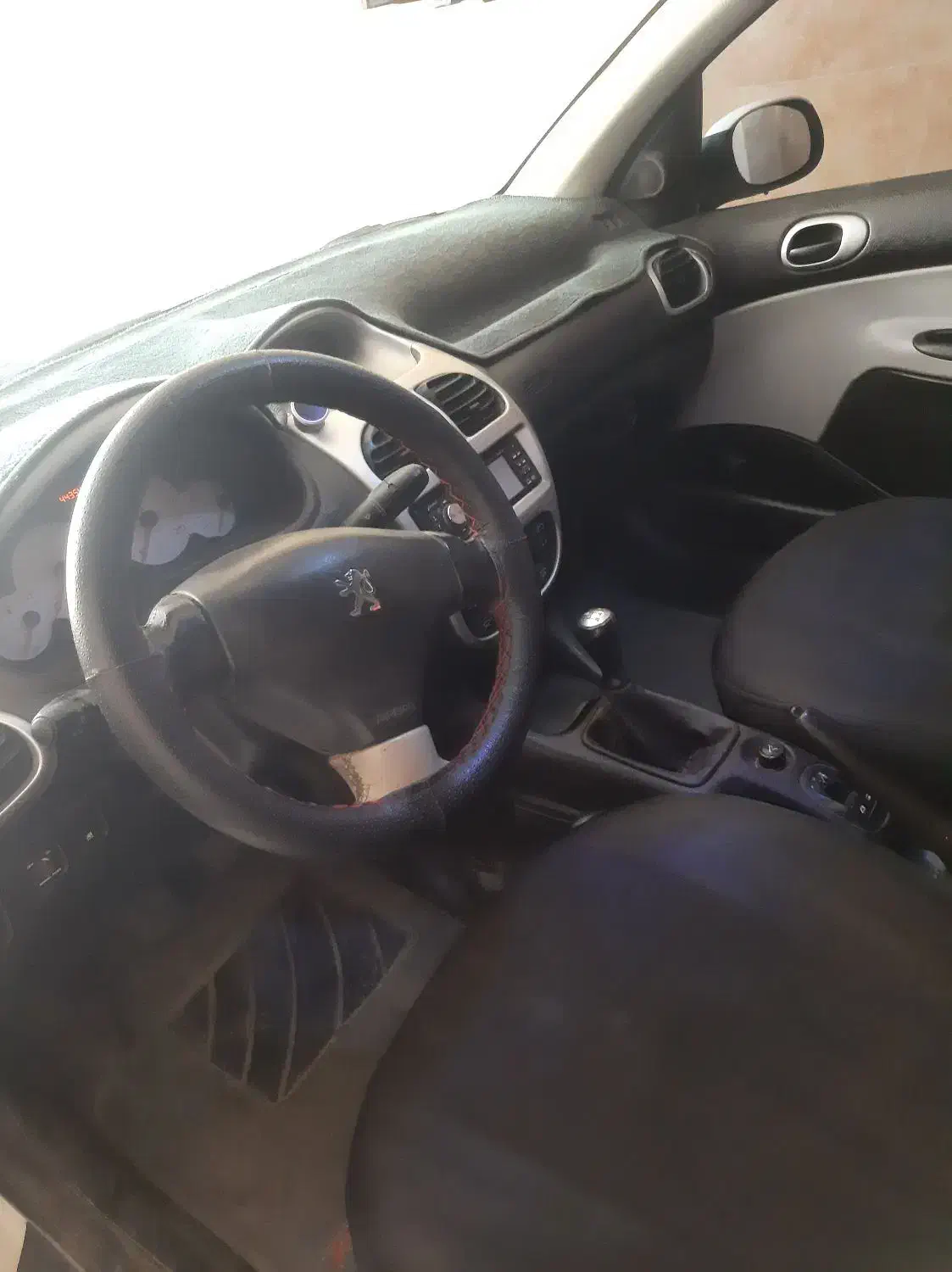 پژو ۲۰۶ صندوق دار v8 - 1389