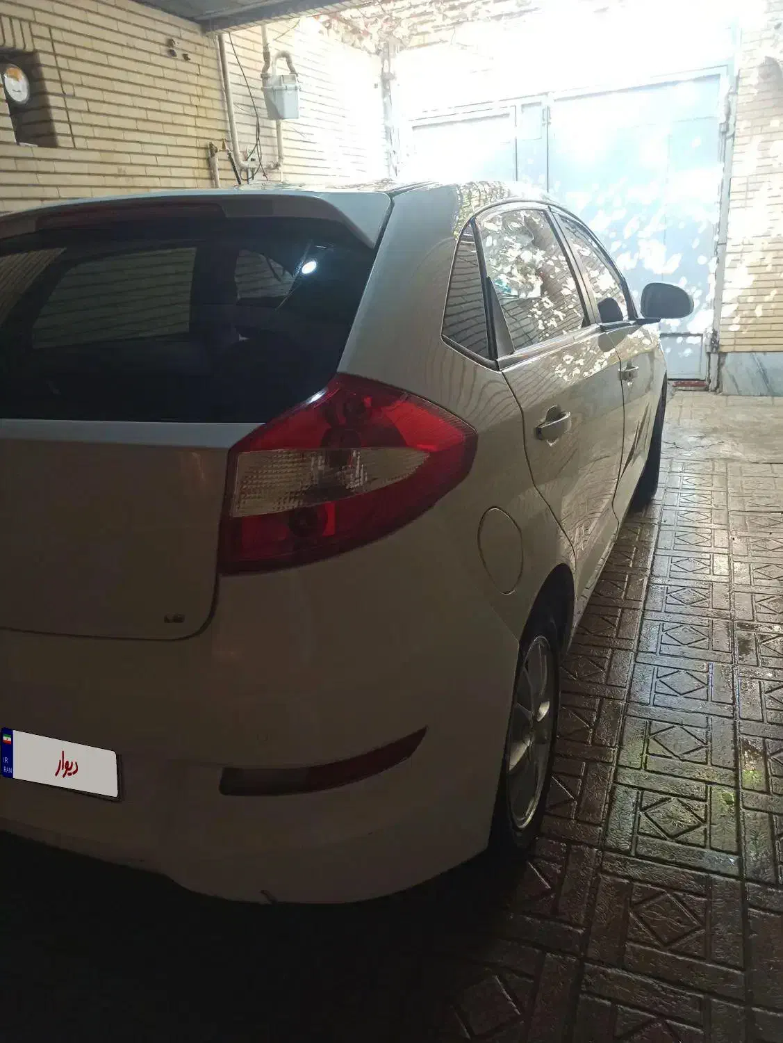 ام وی ام 315 هاچ بک ساده دنده ای - 1391