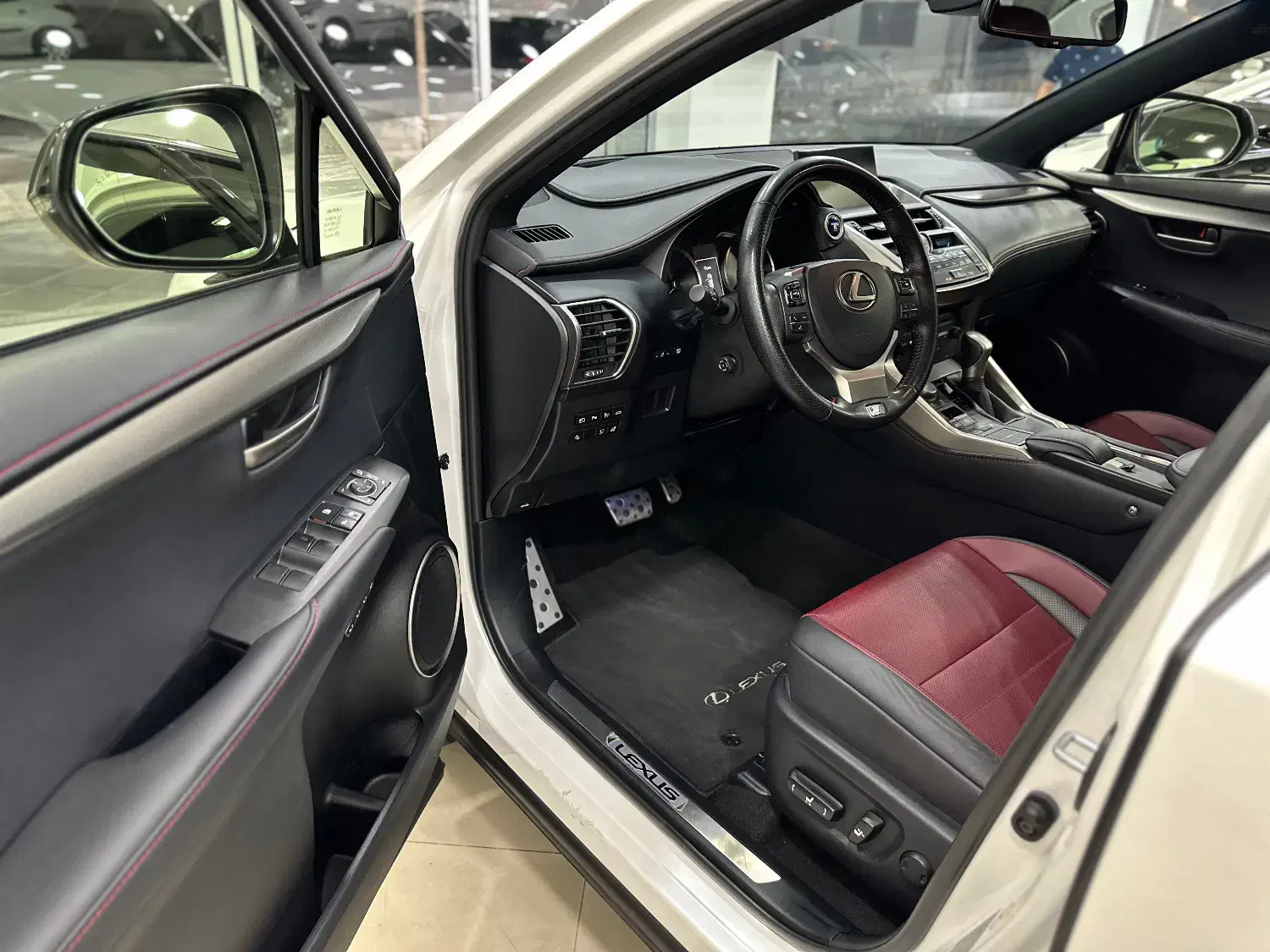 لکسوس NX هیبرید 300H Fsport - 2017