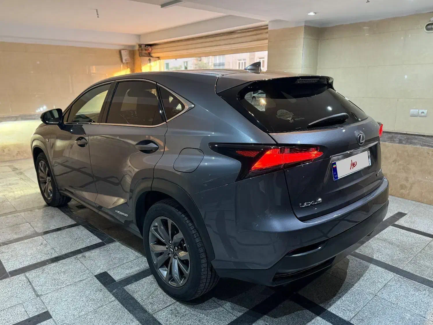 لکسوس NX هیبرید 300H Fsport - 2017