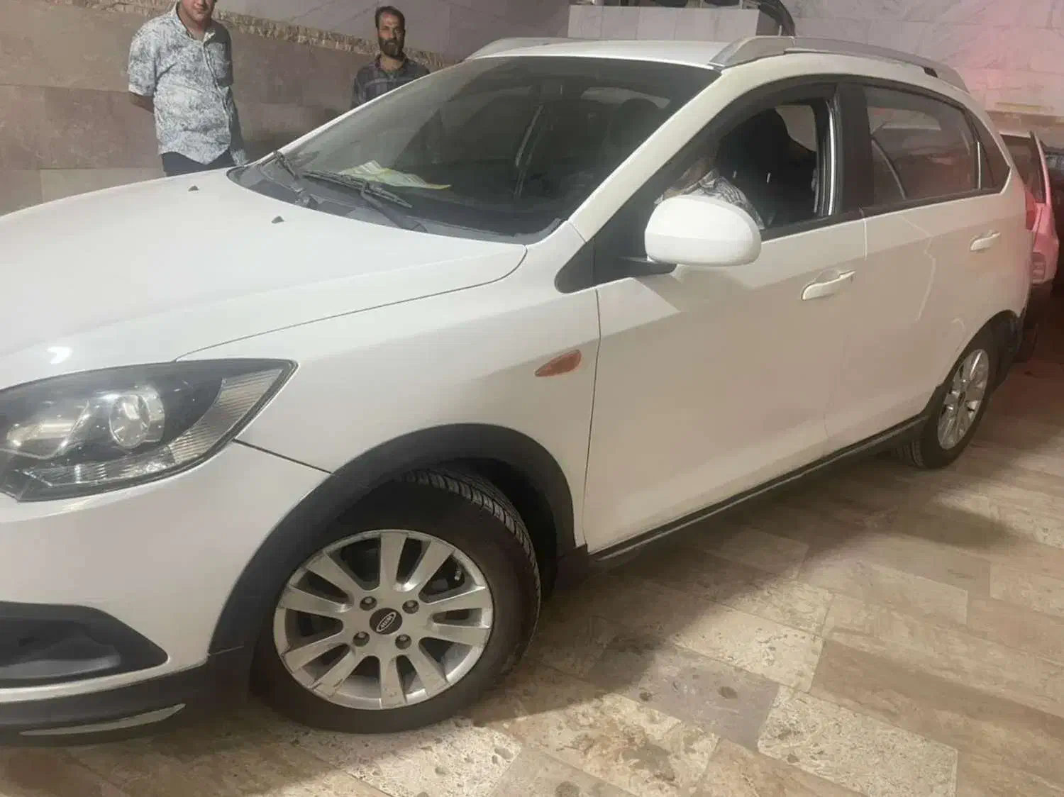 ام وی ام 315 هاچ بک اسپرت اکسلنت - 1397