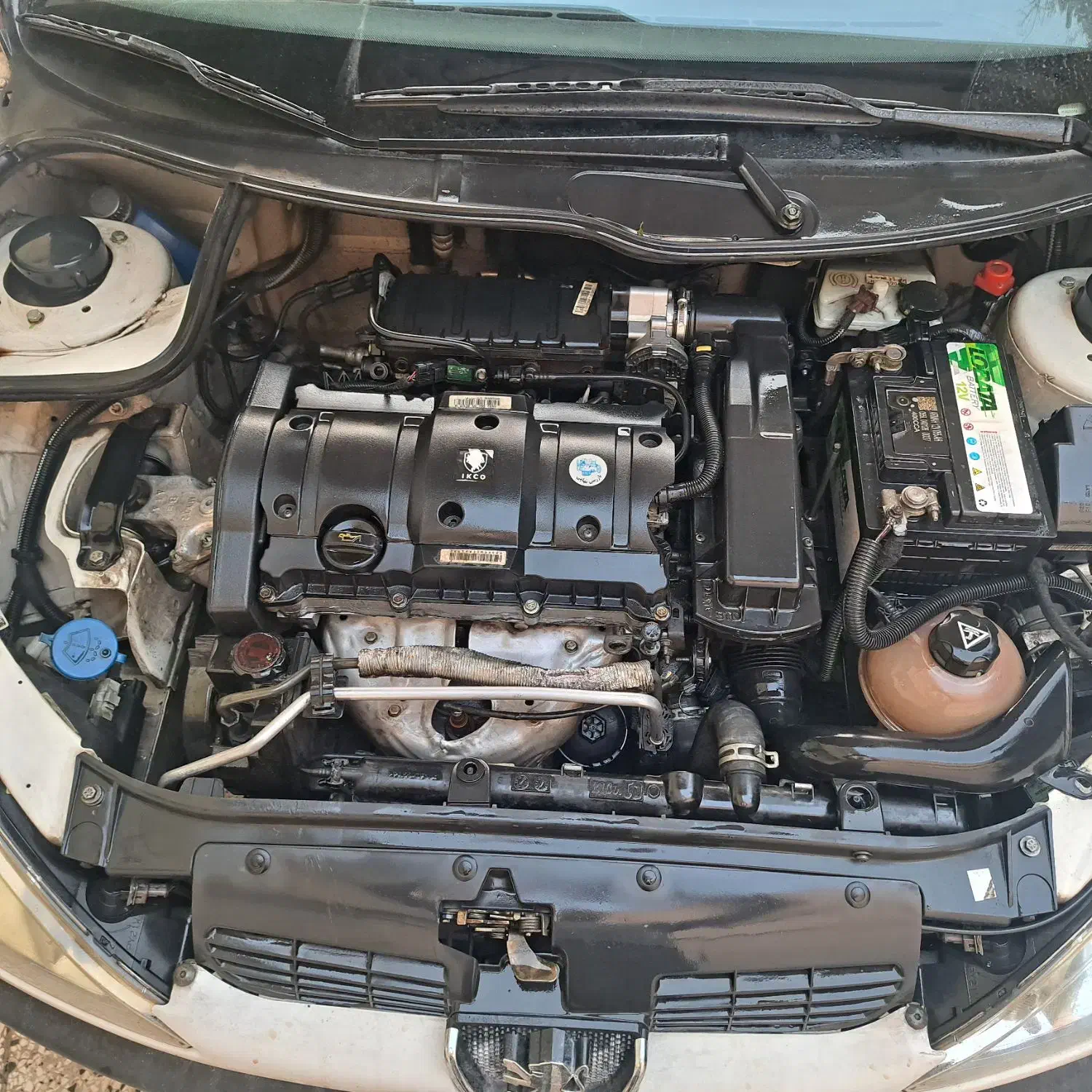 پژو ۲۰۶ صندوق دار v8 - 1396