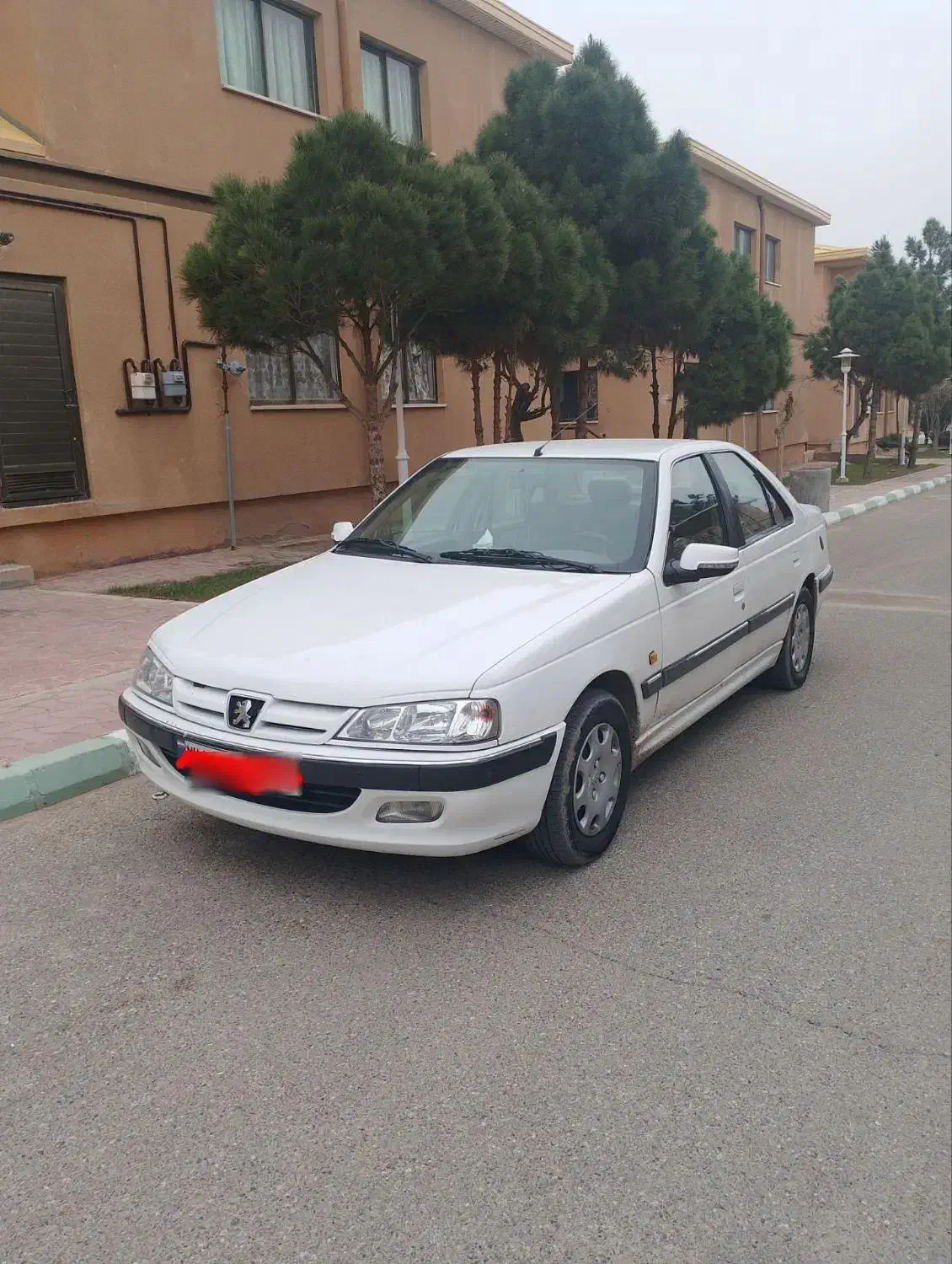پژو پارس سال - 1390