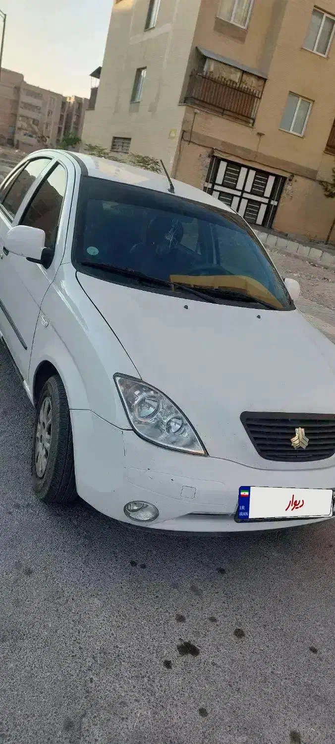 تیبا صندوق دار EX - 1401