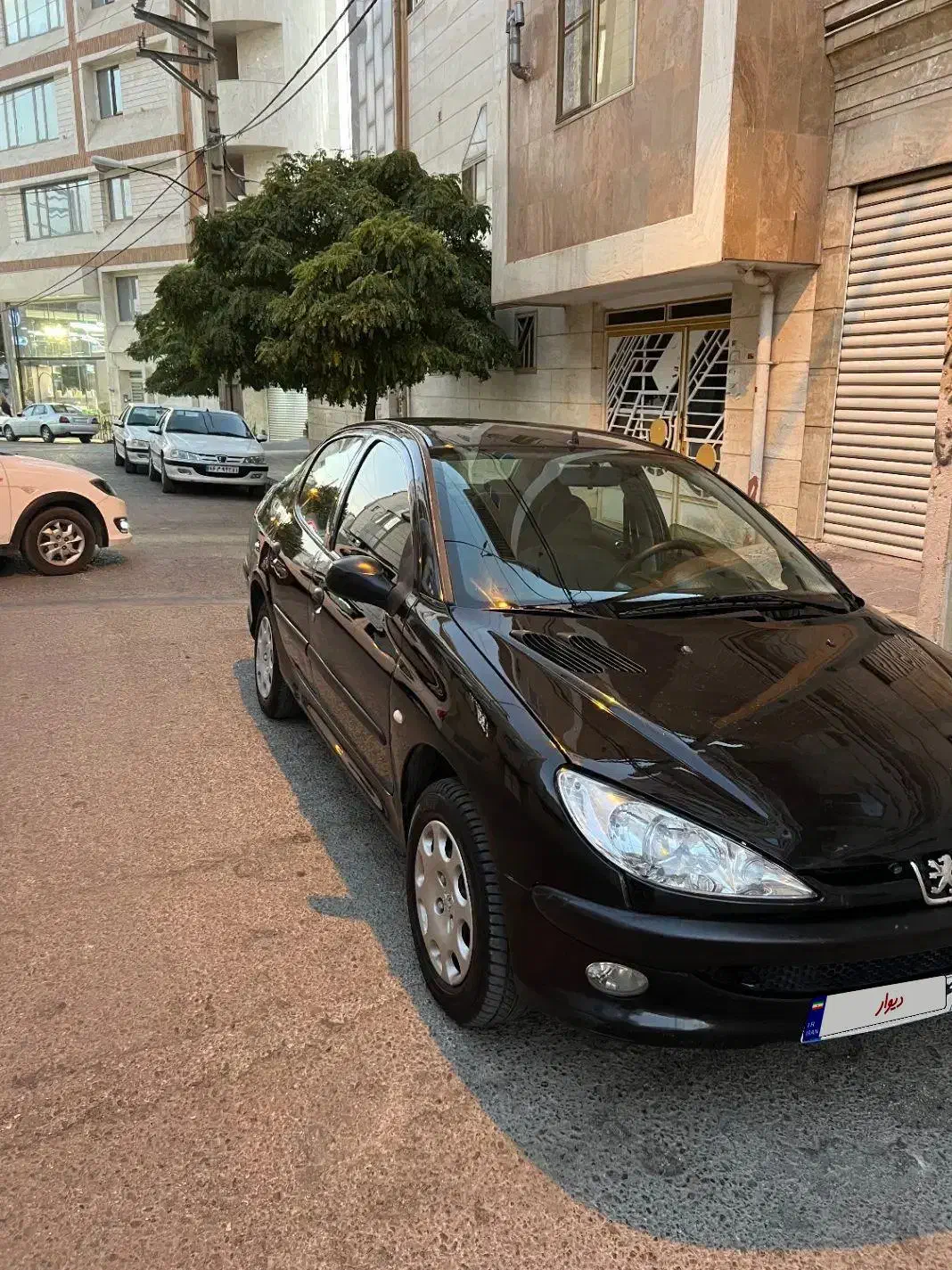 پژو ۲۰۶ صندوق دار v8 - 1394