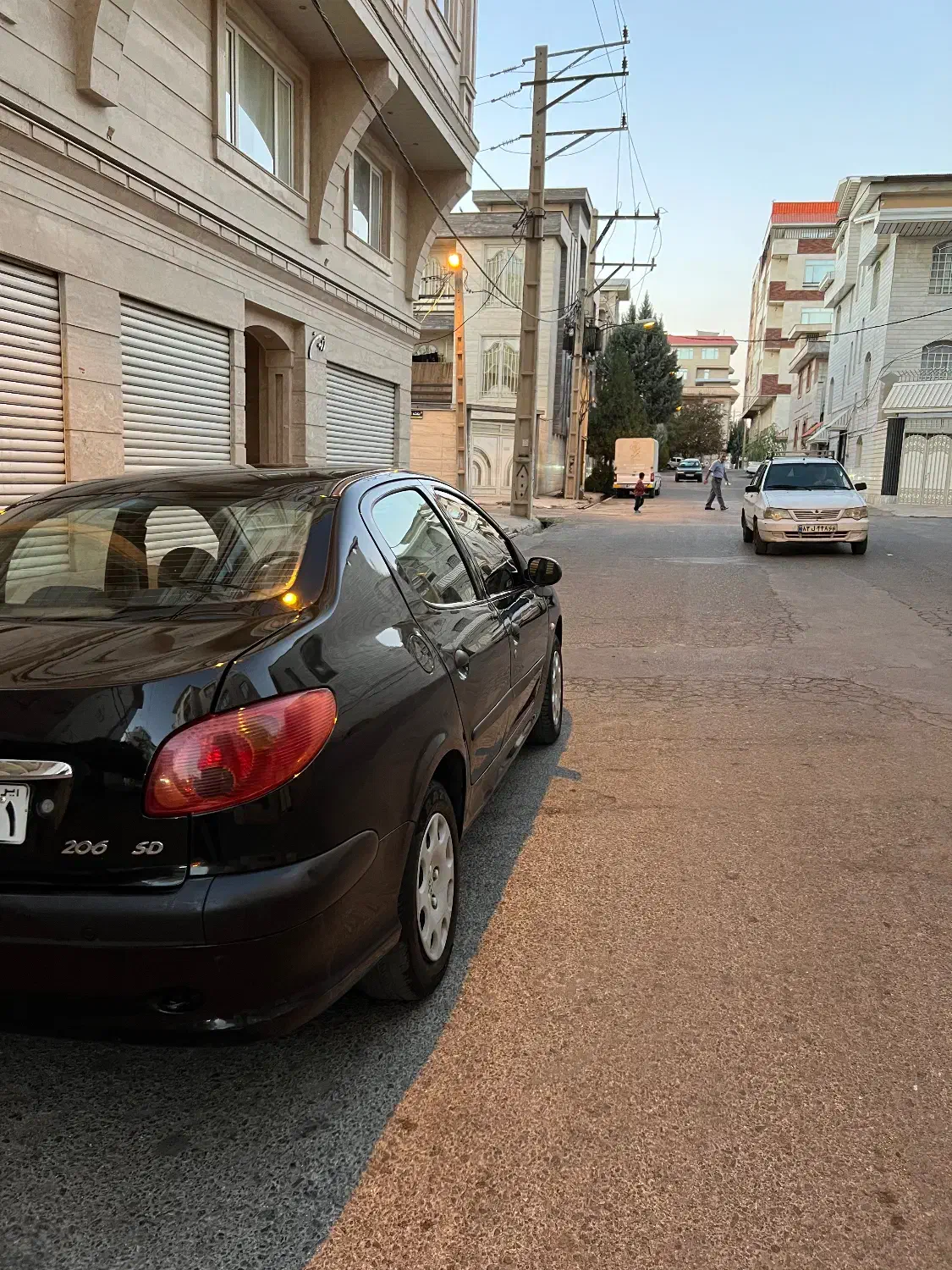 پژو ۲۰۶ صندوق دار v8 - 1394