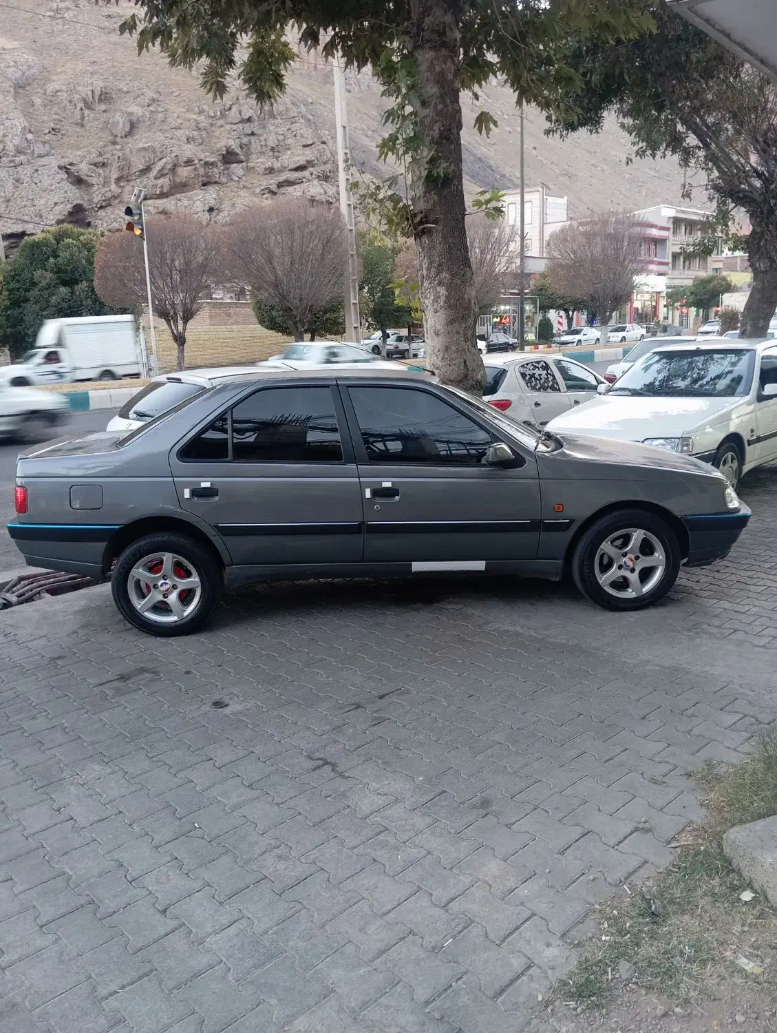 پژو 405 SLX بنزینی TU5 - 1392