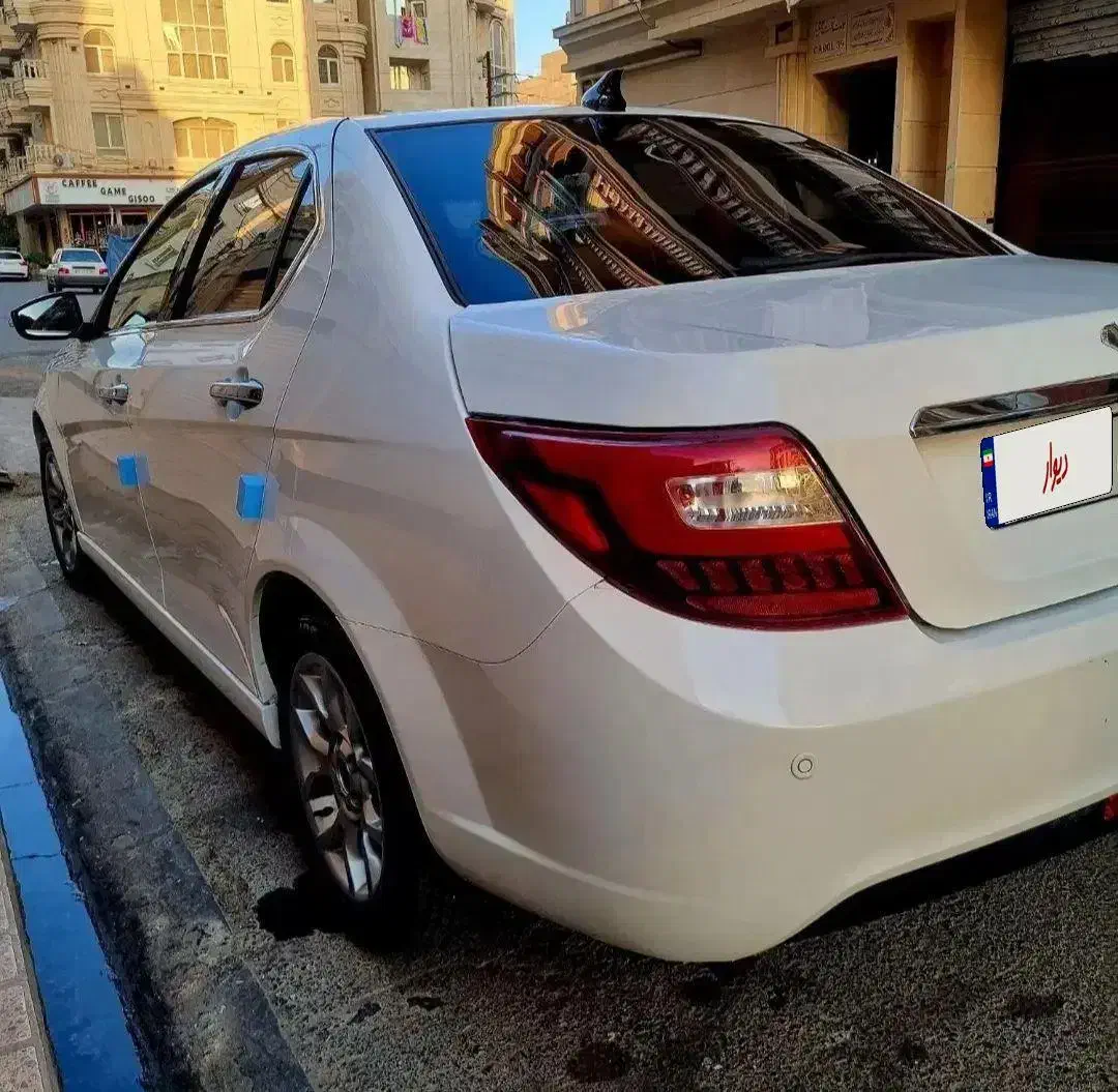 دنا پلاس توربو 6 دنده - 1402