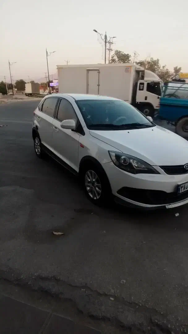 ام وی ام 315 هاچ بک اسپرت اکسلنت - 1395