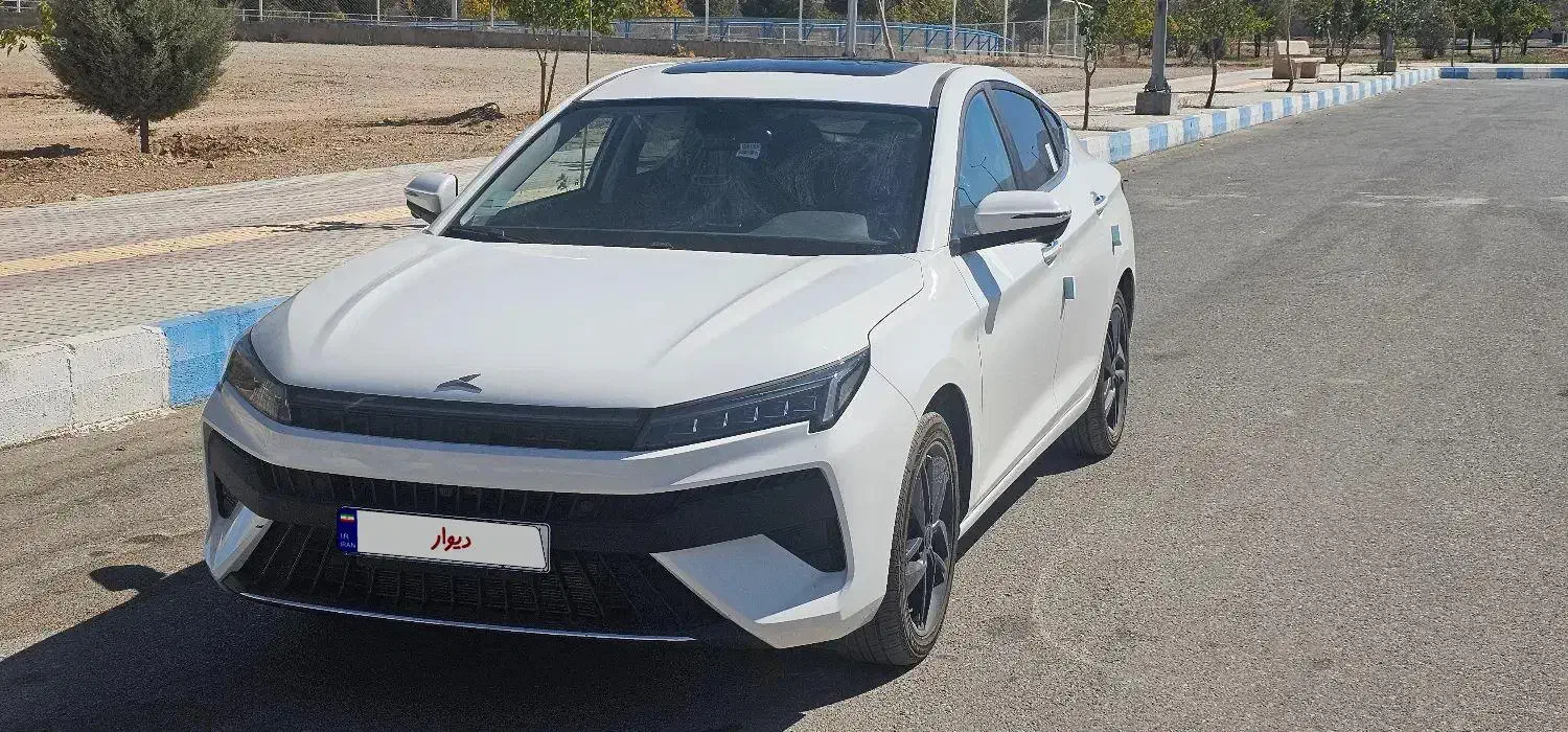 خودرو کی ام سی، J7 آگهی ann_20790259
