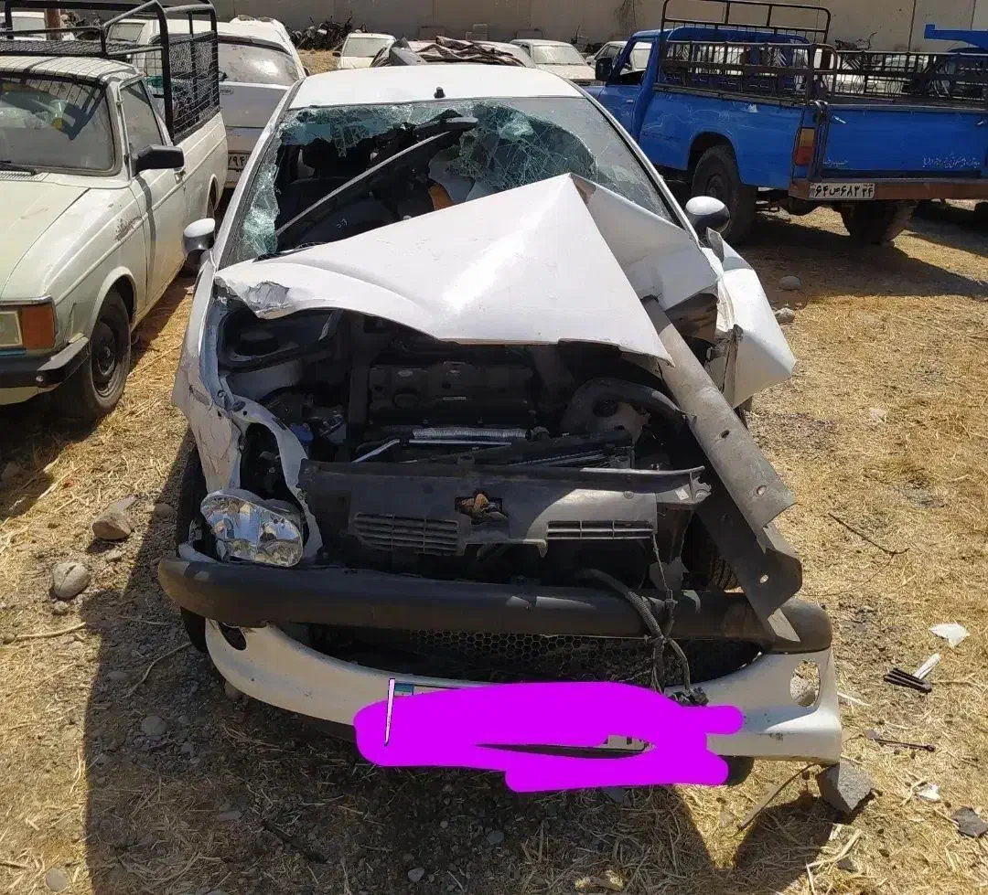 پژو ۲۰۶ صندوق دار v8 - 1398