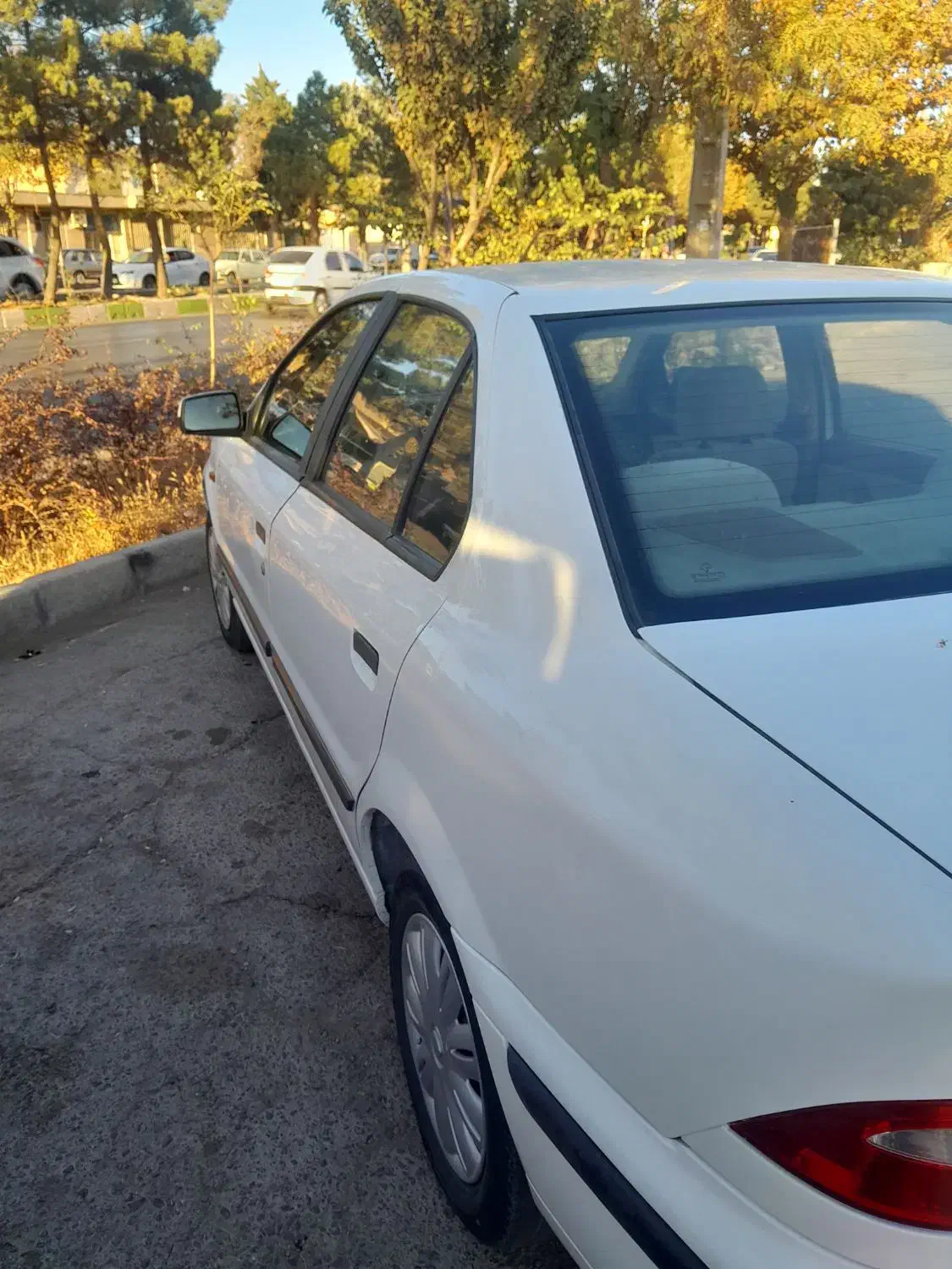 سمند LX XU7 - 1396